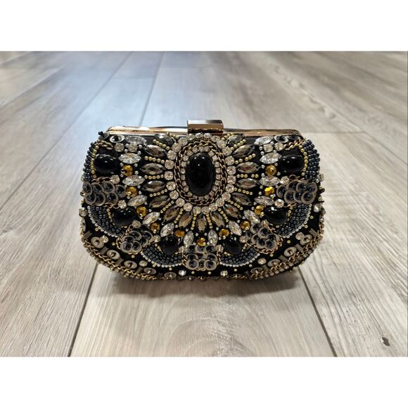 Elegant beaded, black and gold handbag purse with shorter strap - Picture 1 of 10